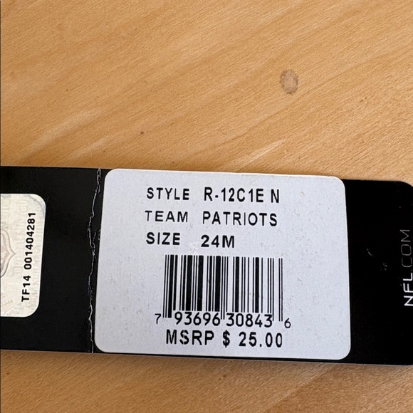 NE Patriots Onesie - Picture 5 of 5